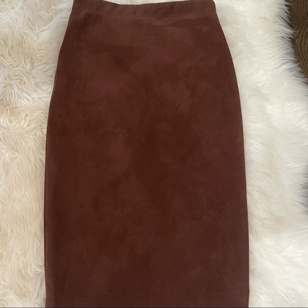 BCBG pencil skirt